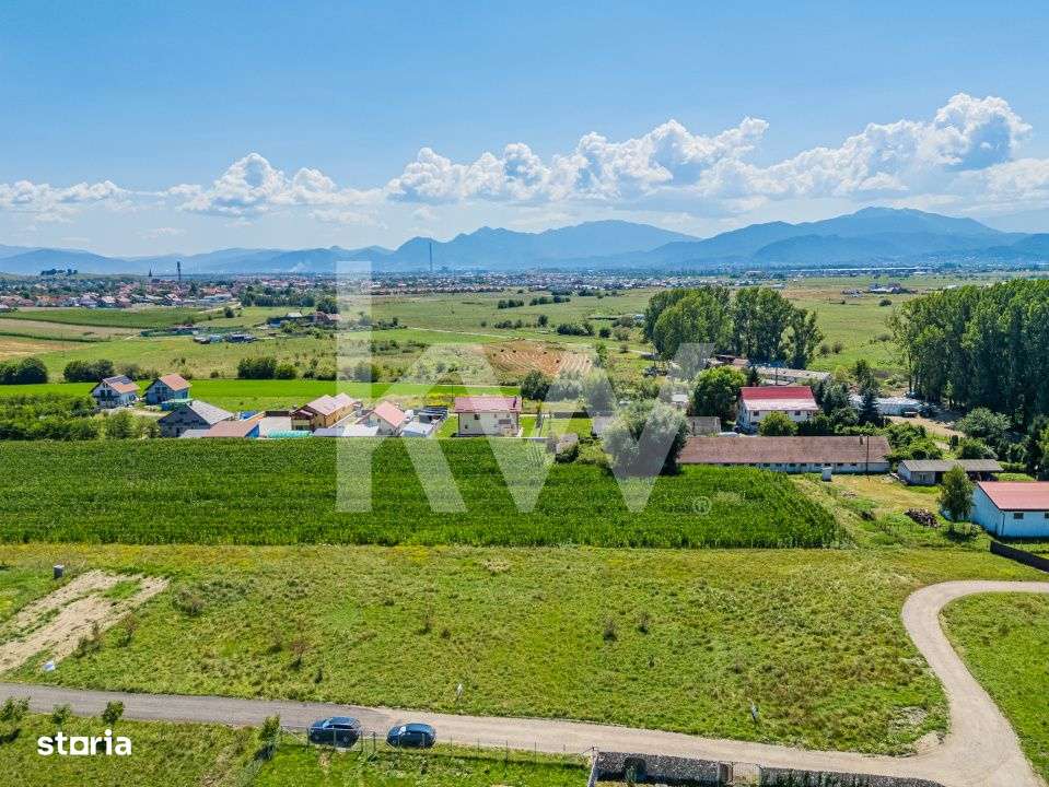 Teren pretabil constructie rezidentiala – Sanpetru - Imagine principală: 5/14