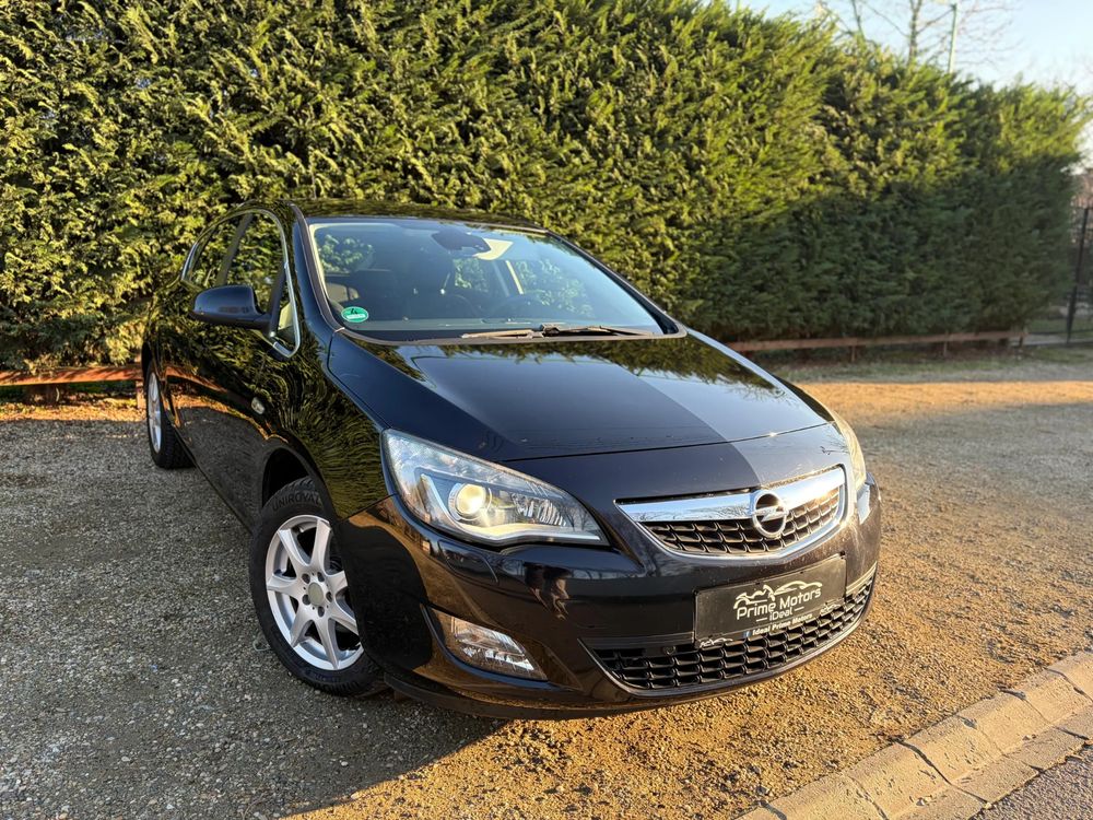 Opel Astra J [2009 - 2018] 1.4 Turbo Innovation 2010