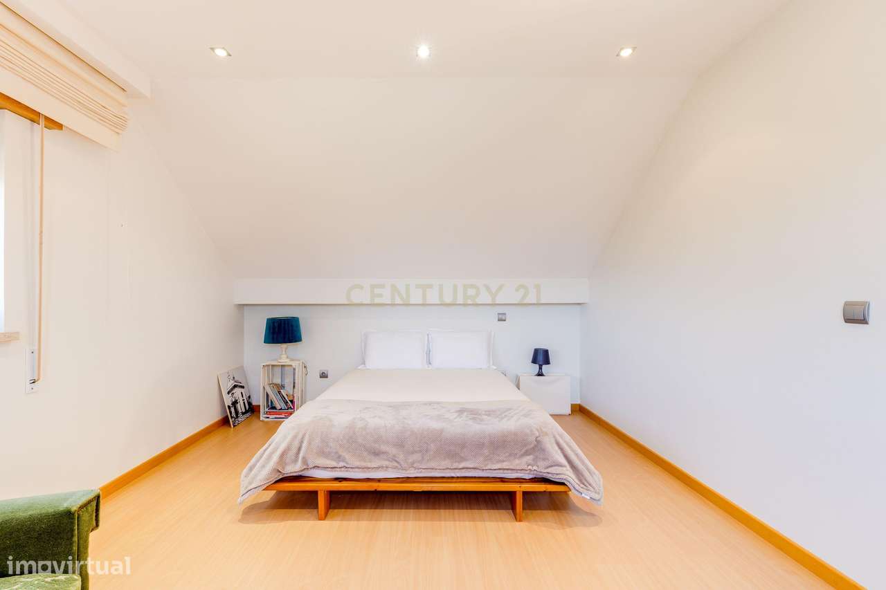 Luxuosa Moradia T 5 com Vista Panorâmica em São Simão de Litém, Pombal-34