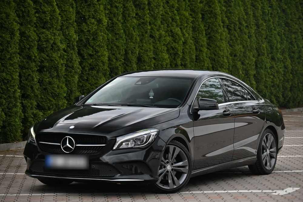 Mercedes-Benz CLA I 220 (CDI) d 7G-DCT AMG Line 2016