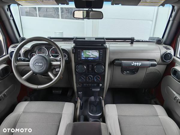 Jeep Wrangler Unlimited 3.8 Rubicon - 6