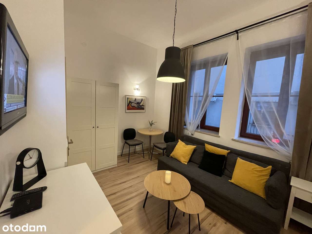 Atrakcyjna kawalerka przy Rynku na wynajem - Pełny obrazek: 5/15