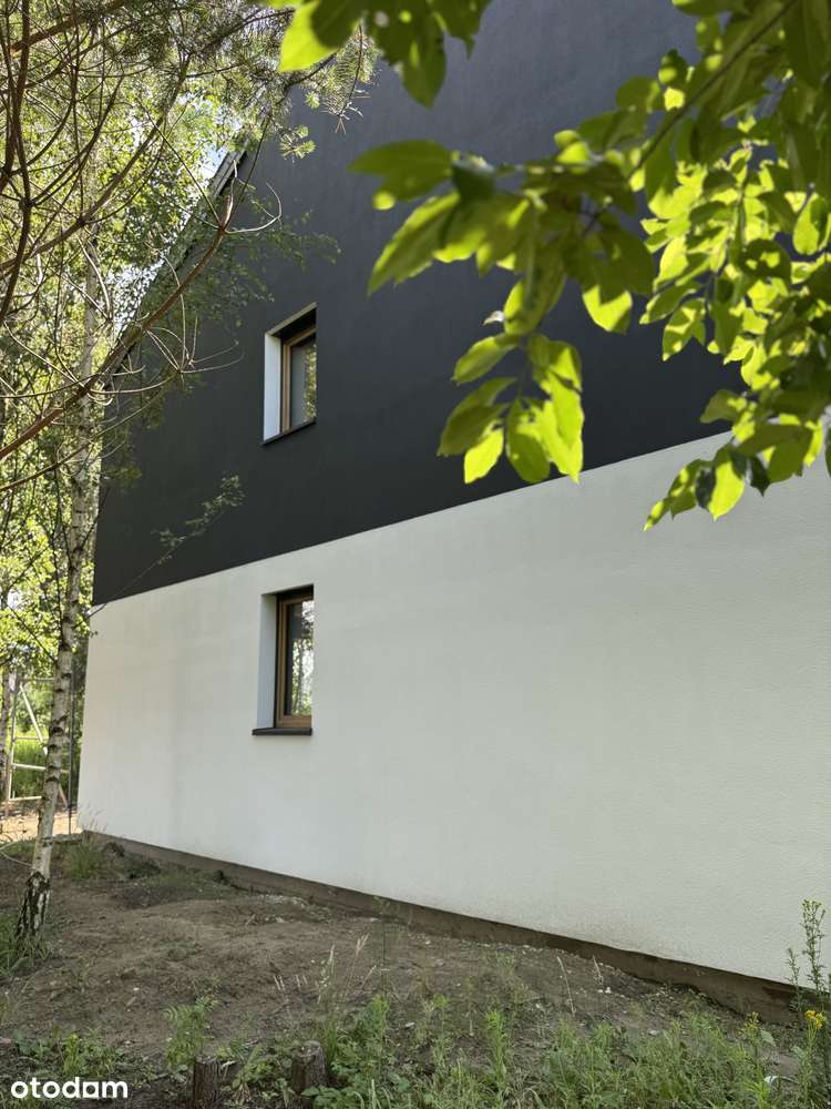 Dom 128 m2 plus 56m2 strych  w Jagodowie-duża piękna działka467m2-4