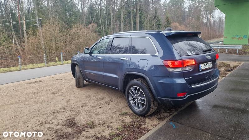 Jeep Grand Cherokee - 5