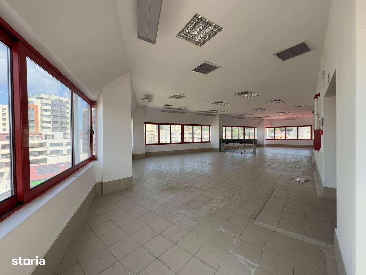 Spatii birouri, medicale, 60-500mp, Rompetrol Canta - Imagine principală: 5/10