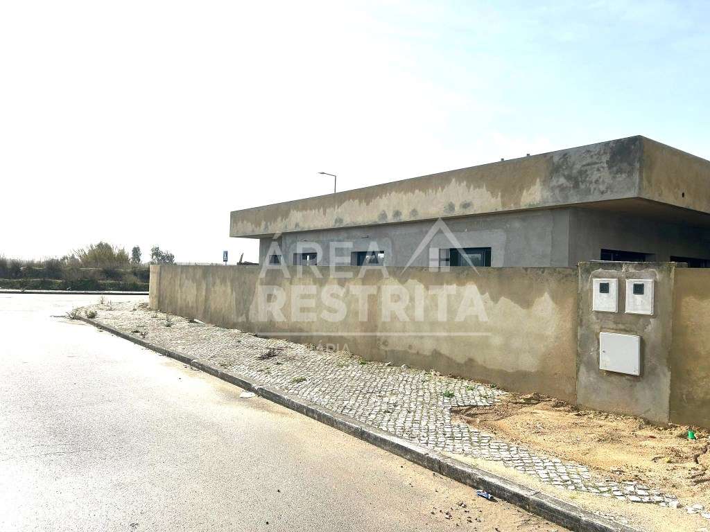 Palmela- Urb. Bela Vista- Moradia Isolada Térrea de 5 Assoalhadas - Grande imagem: 5/11