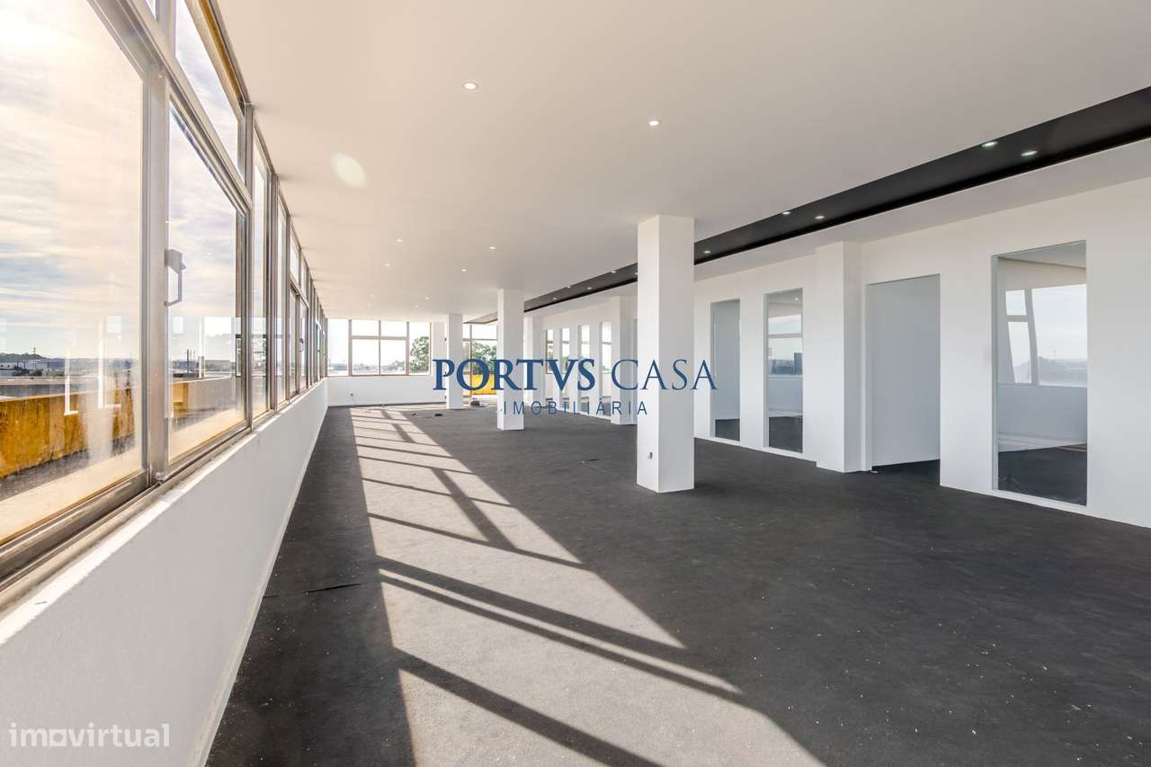 Escritório 309 m² com 456 m² de terraços e 206 m² de parqueamento-10