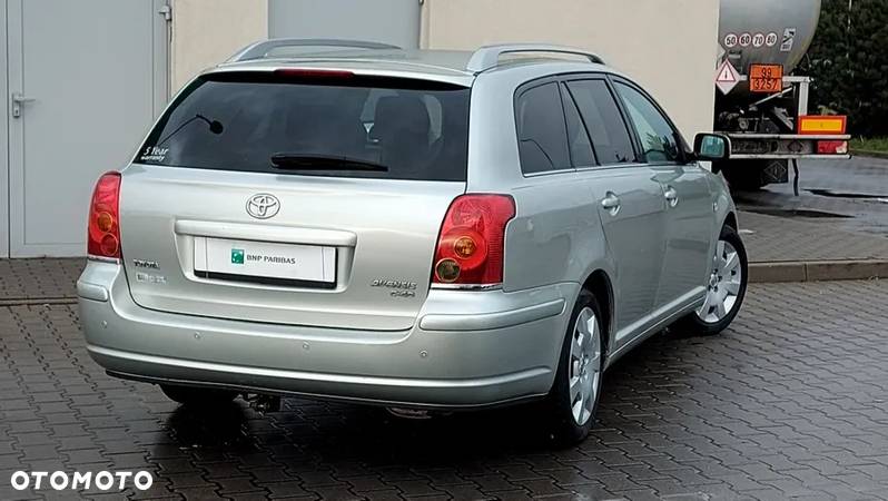 Toyota Avensis 2.0 D-4D Luna - 5