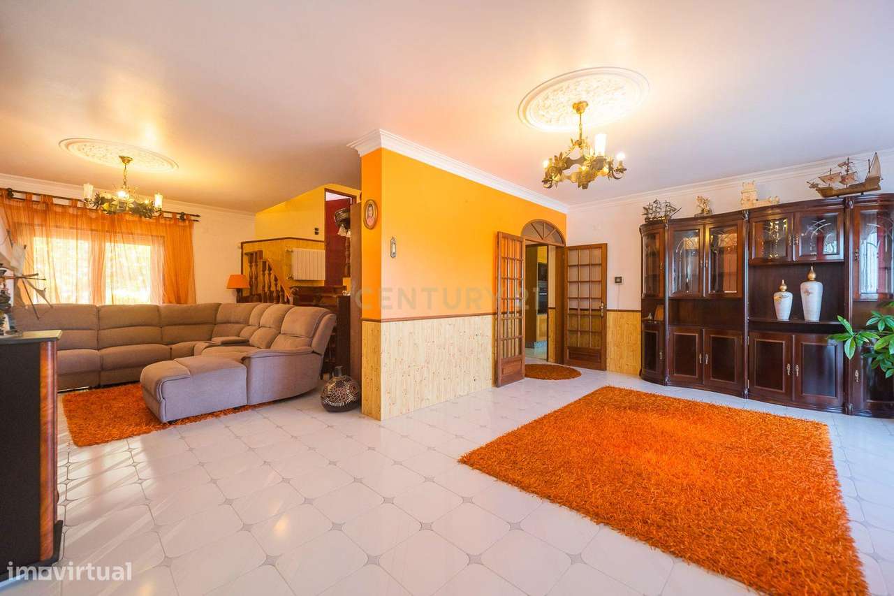 Sintra moradia T5,  lote com 360m2, garagem 65m2-25