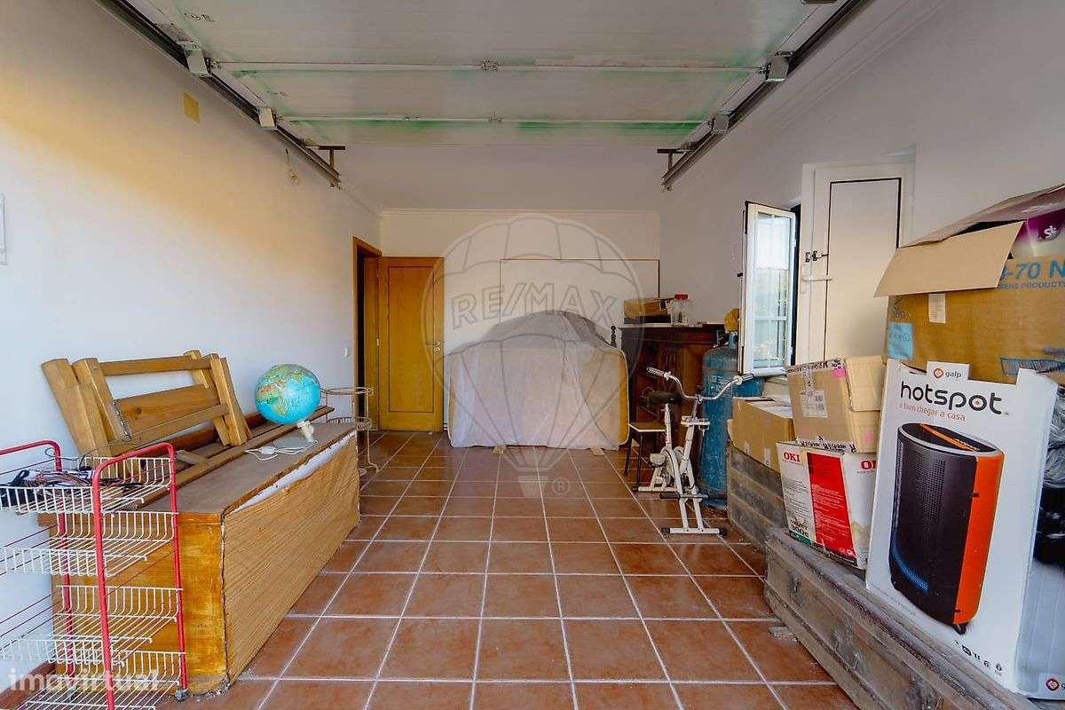 Moradia T6 para venda-28