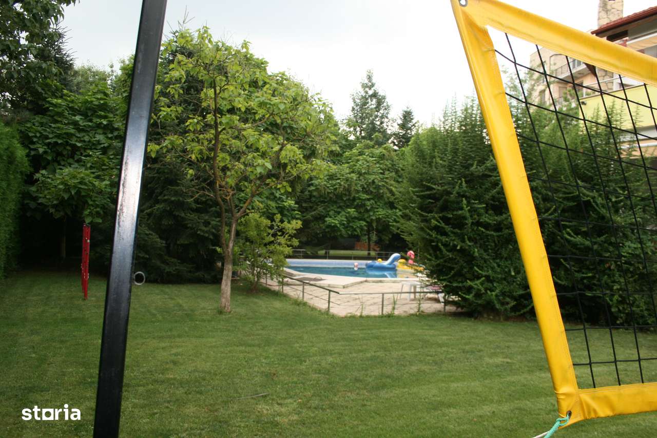 Vanzare vila superba D+P+1+M garaj piscina teren 2500mp Pipera padure - Imagine principală: 4/20