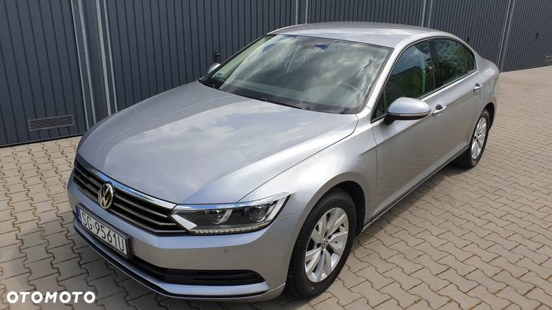 Volkswagen Passat 1.4 TSI BMT Trendline - 1