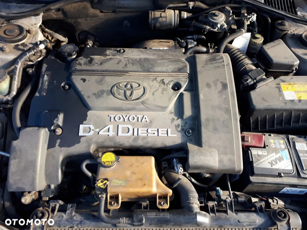 TOYOTA AVENSIS T22 LIFT 00-03 2.0 D4D RADIO - 10