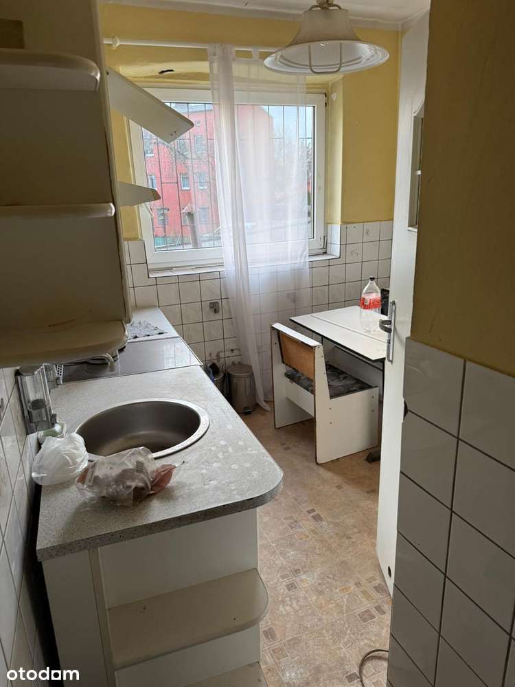 3 Mieszkania (po 30m2) + Lokal Użytkowy (75m2) w ŚMIESZNEJ CENIE!!!-3