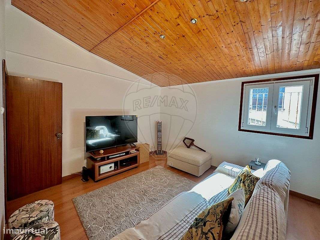 Apartamento T2 à venda em Lisboa-14