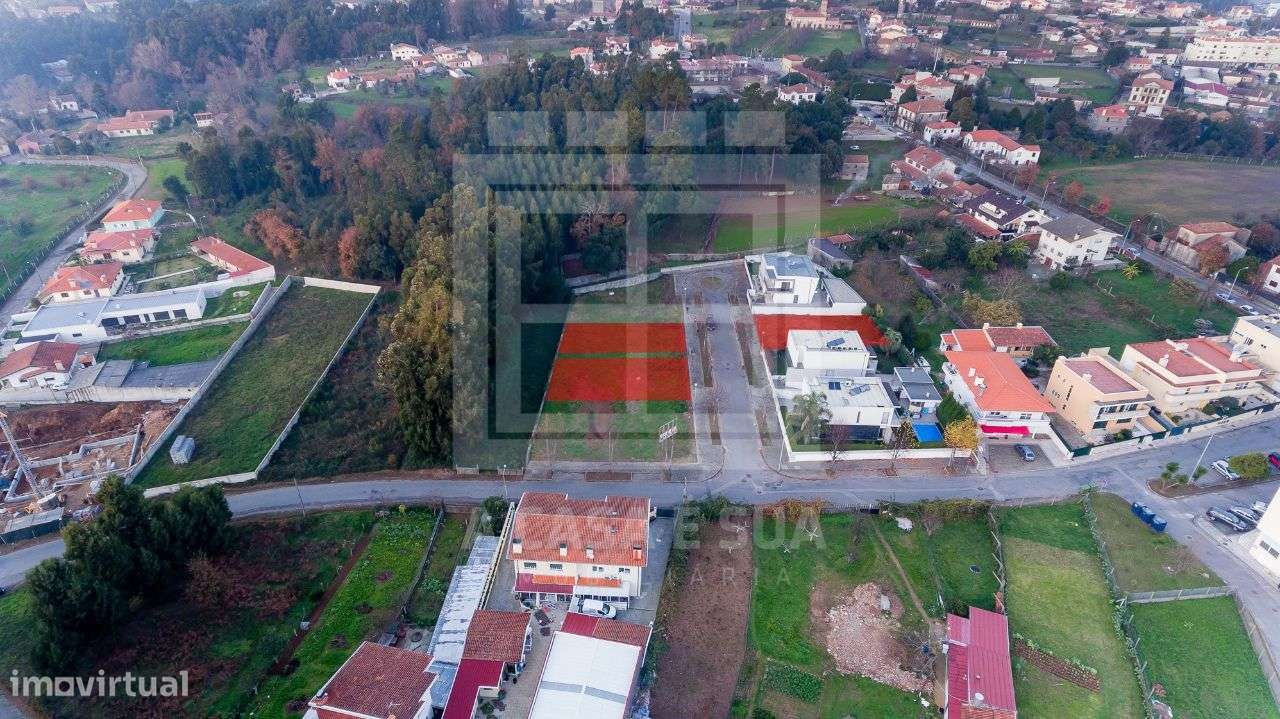 Terreno para construção com 407 m2 em Cucujães - Grande imagem: 3/12