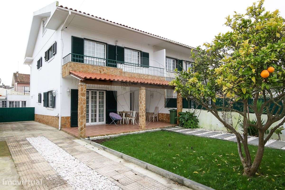 Moradia T4 para venda-32