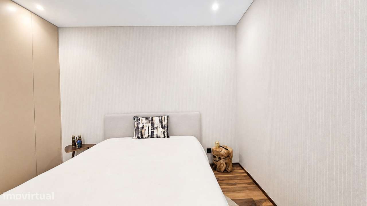 T2 Exclusivo em Matosinhos Sul | Terraço+Garagem+Arrumos | Mobilado-10