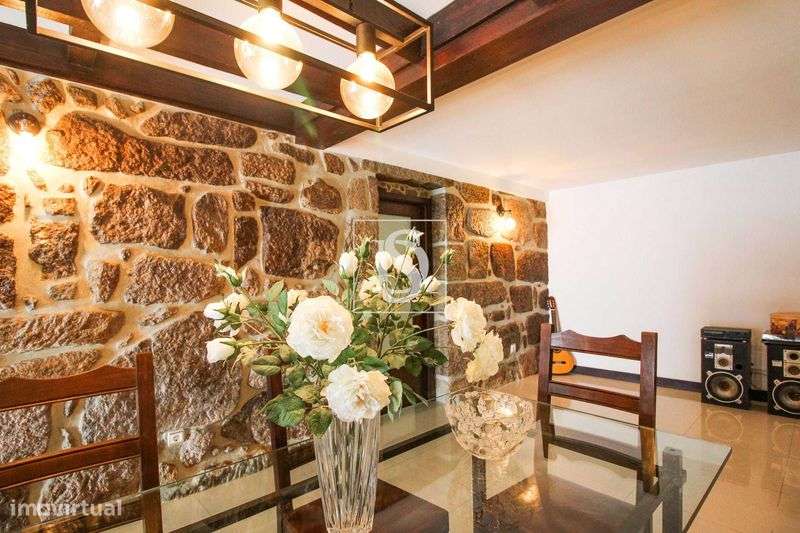 Incrível Moradia Independente com 1500m2 de Terreno para Venda - Grande imagem: 5/12