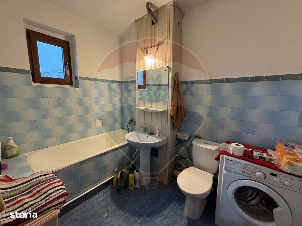 Apartament cu 2 camere  in zona Central-3