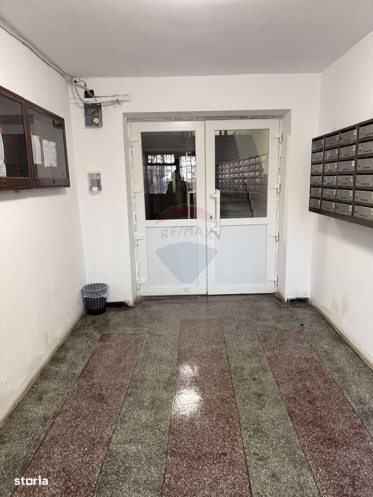 Apartament 2 camere de vanzare - Podul Giurgiului-18