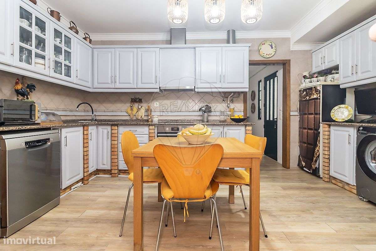 Moradia T4 para venda-20