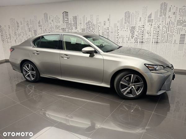 Lexus GS - 1