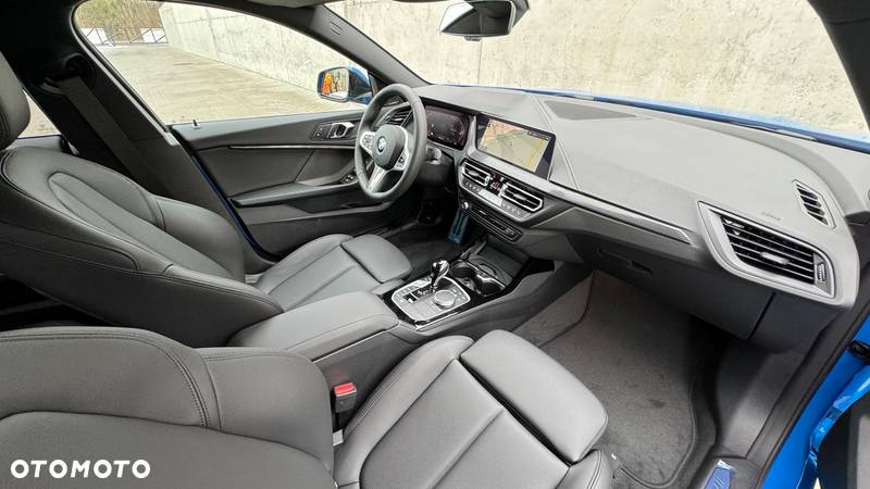 BMW Seria 2 220d xDrive M Sport - 16