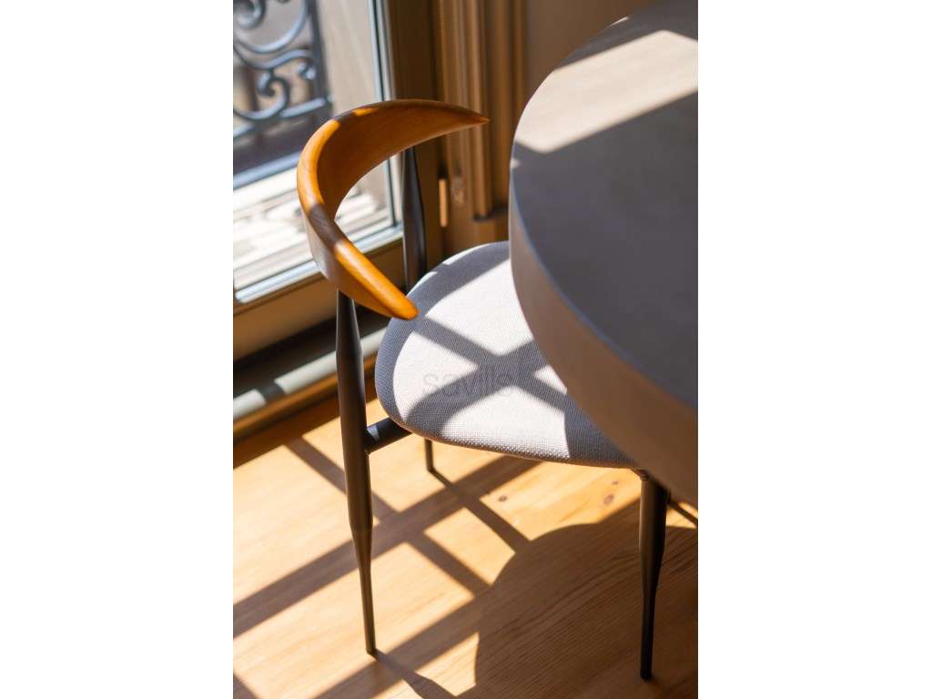 Apartamento T0 mobilado e decorado na Avenida dos Aliados-15
