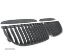 GRELHAS FRONTAIS PARA BMW E90 E91 05-08 LOOK PRETO MATT - 2