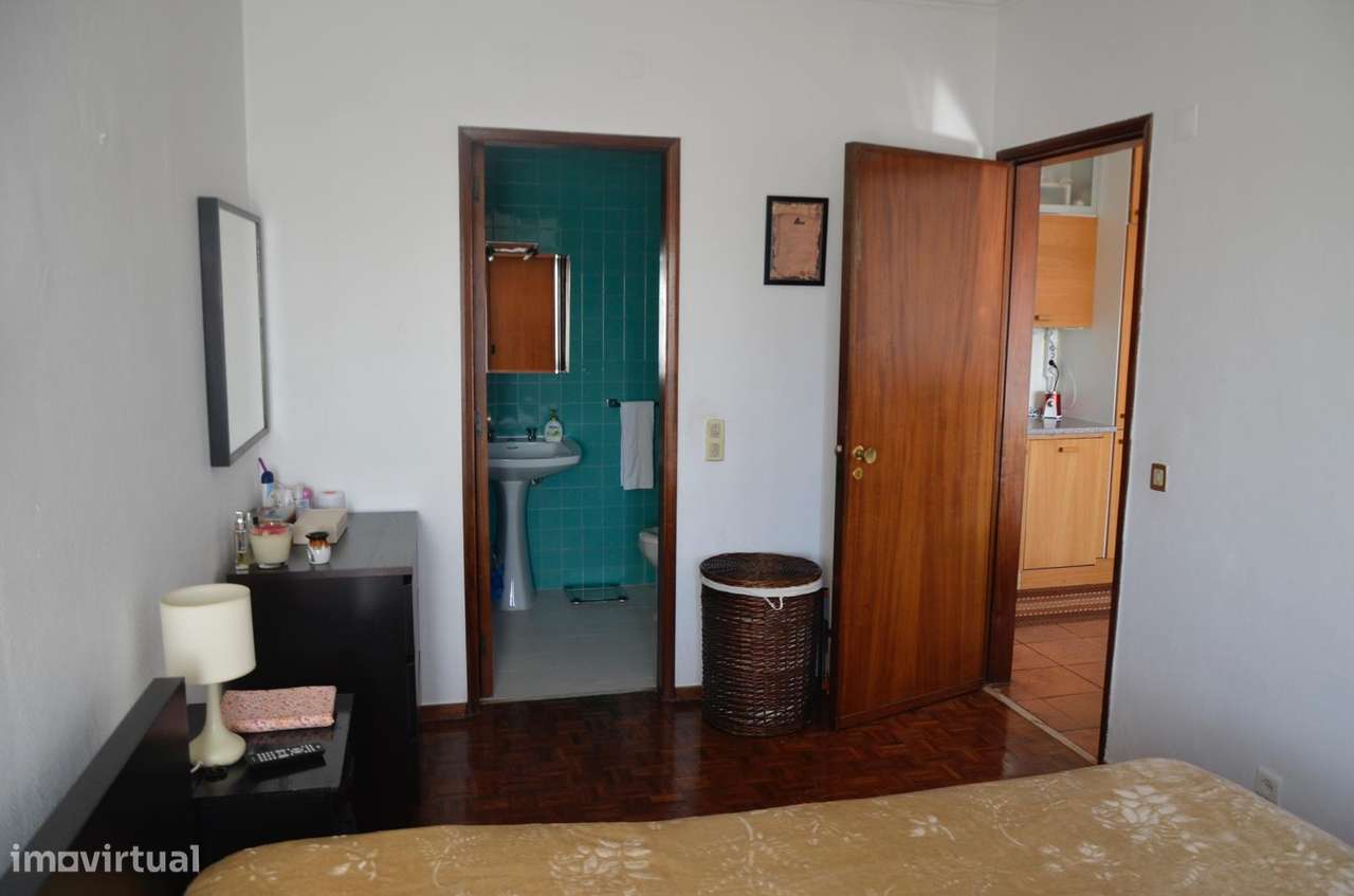 T1 em Paço de Arcos - Grande imagem: 5/6