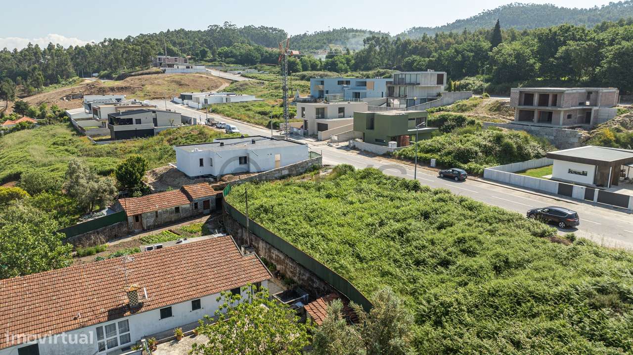 Terreno Exclusivo em Loteamento de Luxo – Ruivães, Vila Nova de Fam...-10