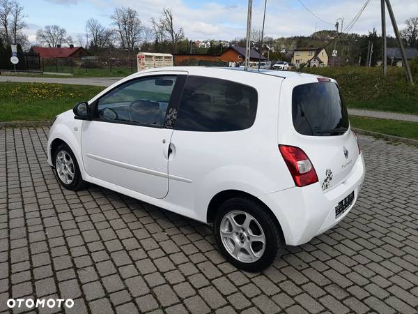 Renault Twingo 1.2 16V Night & Day - 11