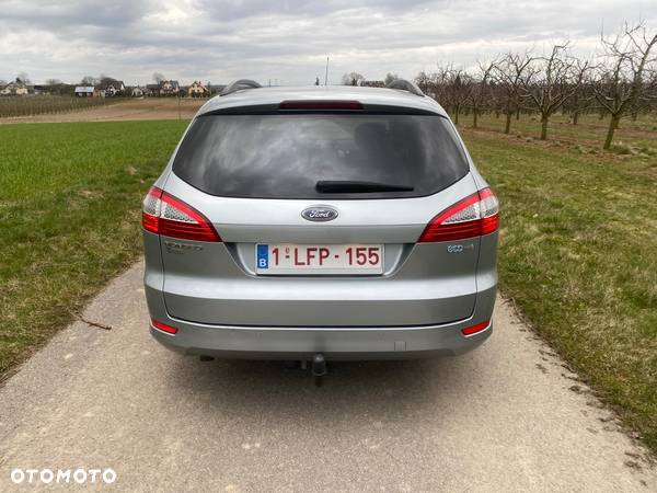 Ford Mondeo 2.0 TDCi ECOnetic Trend - 8