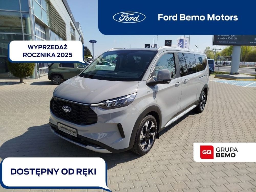 Ford Tourneo Custom 2025