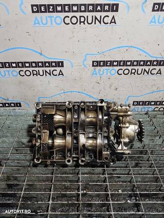 Pompa ulei Citroen C - Crosser 2.2 D 2007 - 2012 156CP 4HN (488) - 6