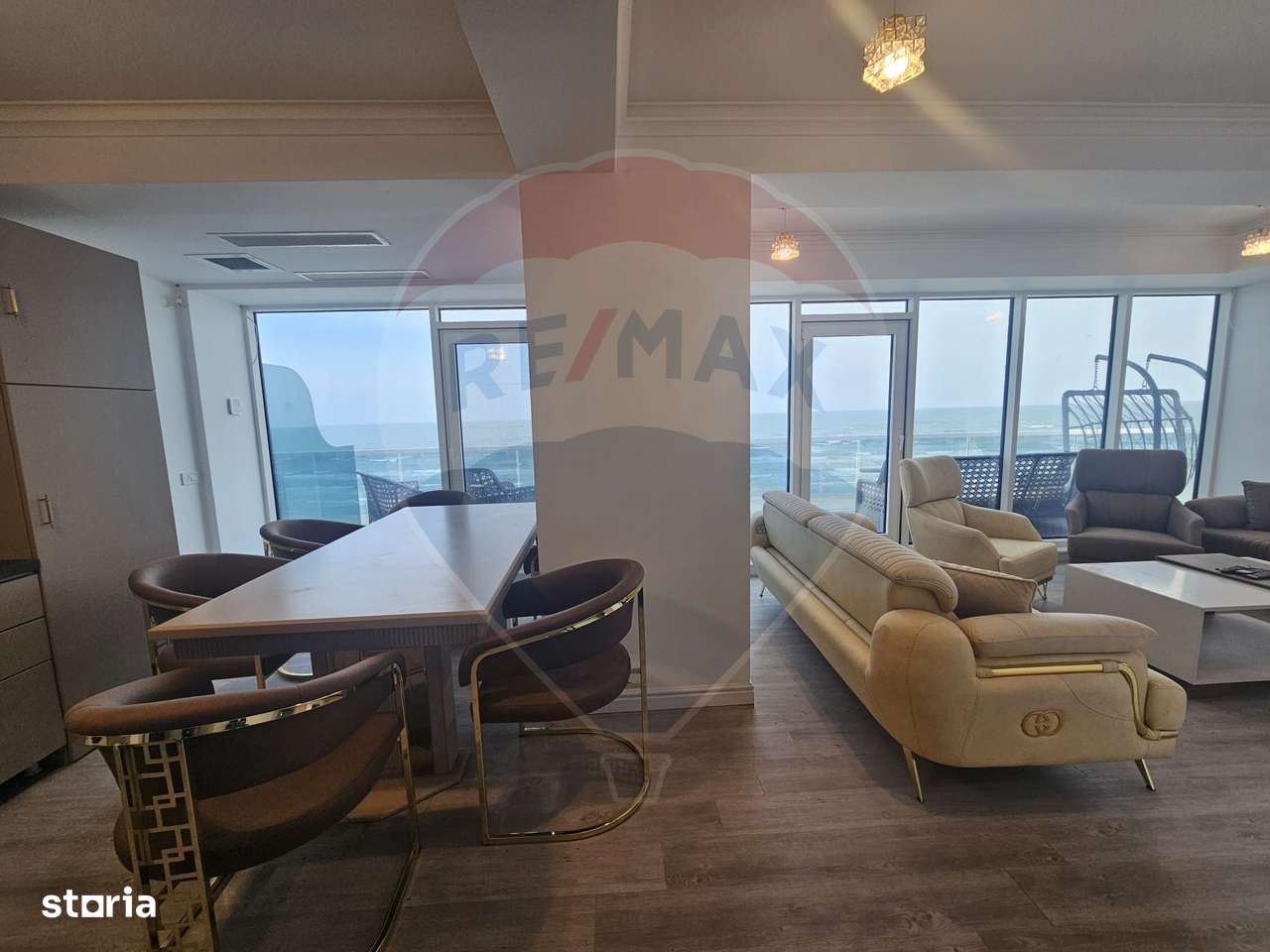 Apartament 3 camere cu terasa 50mp frontala spre mare în Mamaia Nord-9