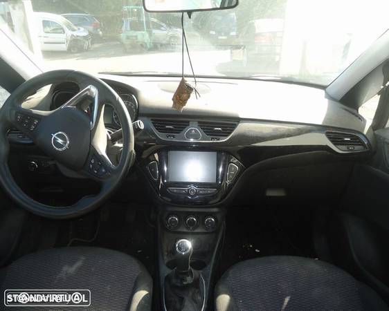 Opel Corsa 2015 - 9