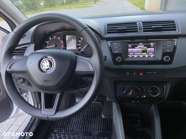 Skoda Fabia 1.0 MPI Active - 33