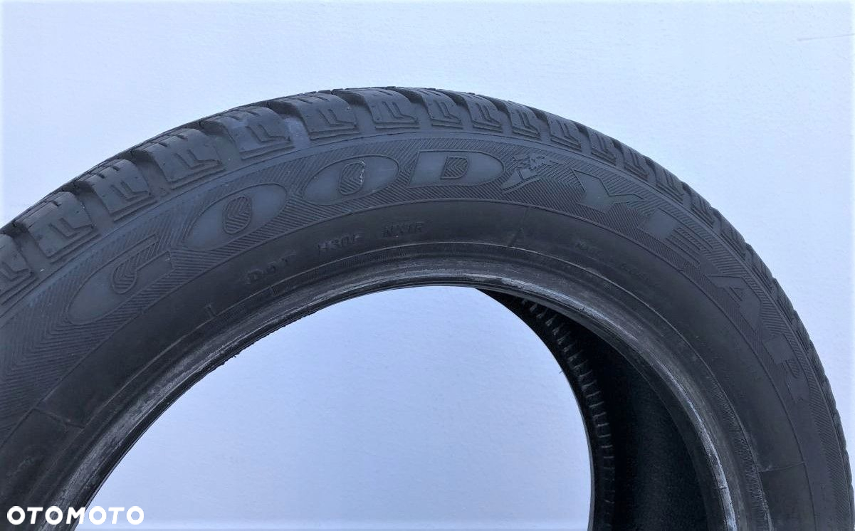 OPONA 205/55/16 94V GOODYEAR VECTOR 4SEASON - 5