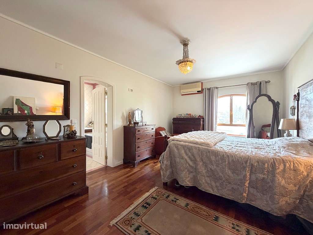 Apartamento T3 com garagem e piscina a venda em Cascais-21