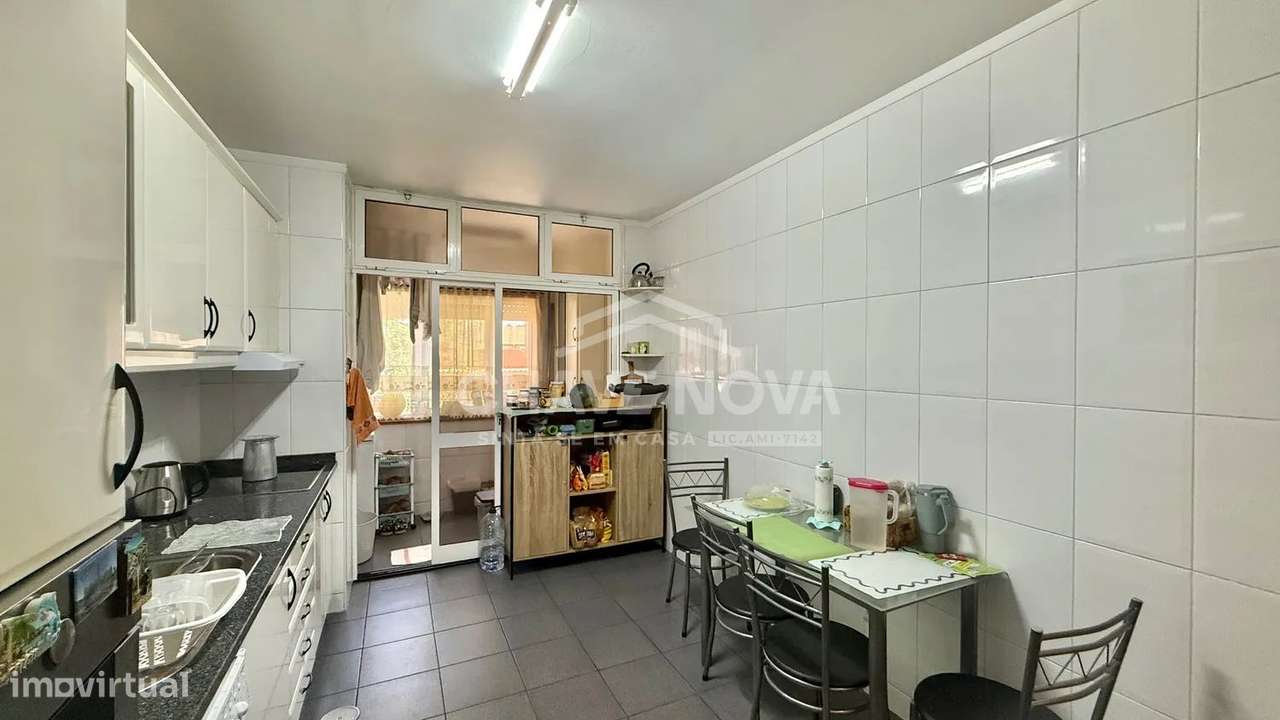 Apartamento T2 para venda em Seixezelo, Vila Nova de Gaia-7