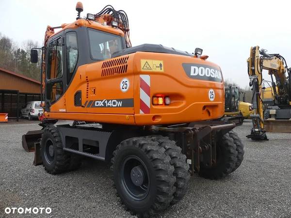 Doosan DX140W z Niemiec / Tylko 4500mtg / - 5