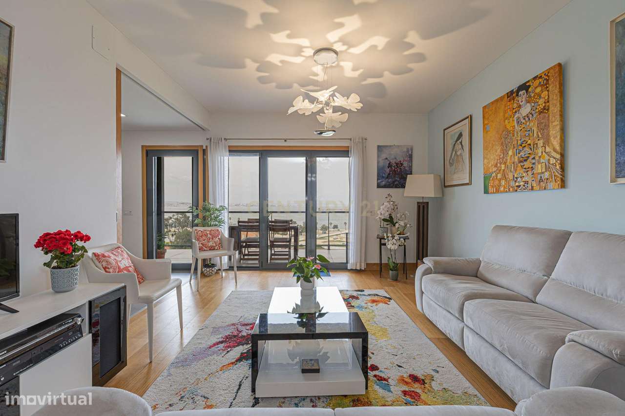 Apartamento no River Terraces com magnifica vista rio-5