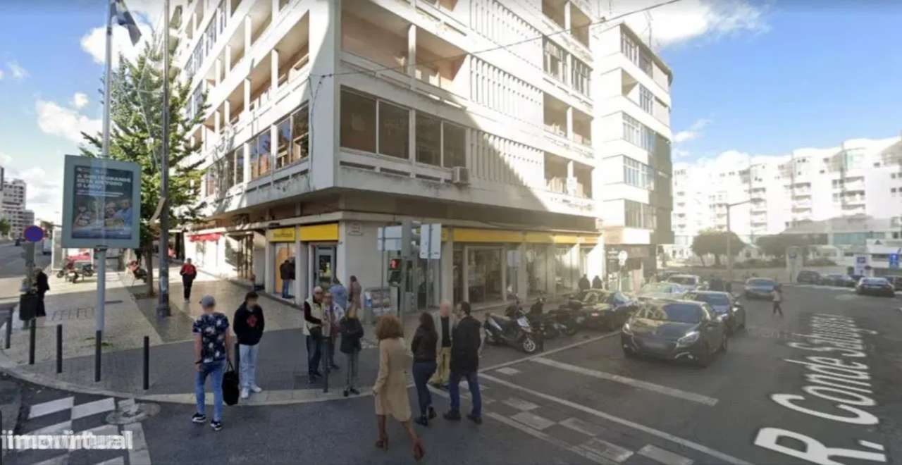 Excelente Apartamento T1, 2 assoalhadas junto à Av. Roma-Av. EUA - Grande imagem: 4/4