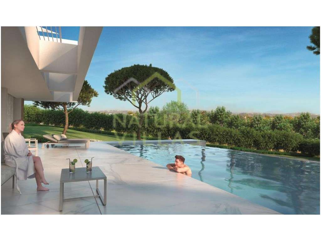 Duas Moradias Isoladas T5 e T3 na zona de Loulé-14