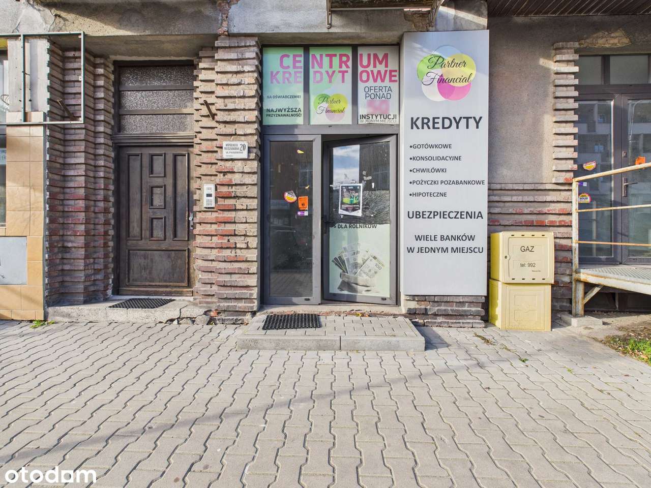 Lokal 21,5m Będzin Piłsudskiego 20 Super Lokalizacja w Ścisłym Centrum-12