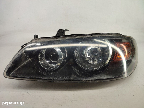 Optica Farol Esquerda Esq Nissan Almera Ii Hatchback (N16) - 1