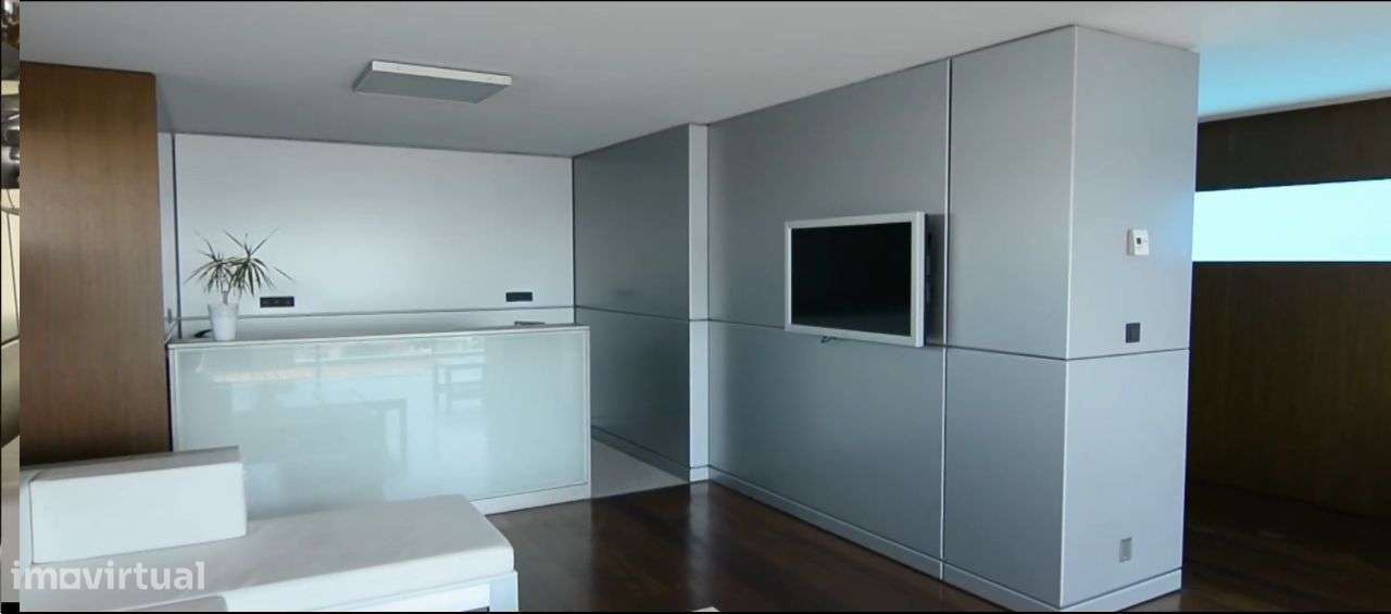 Apartamento T4 de Luxo no Restelo com Vista sobre Tejo e Lisboa-15