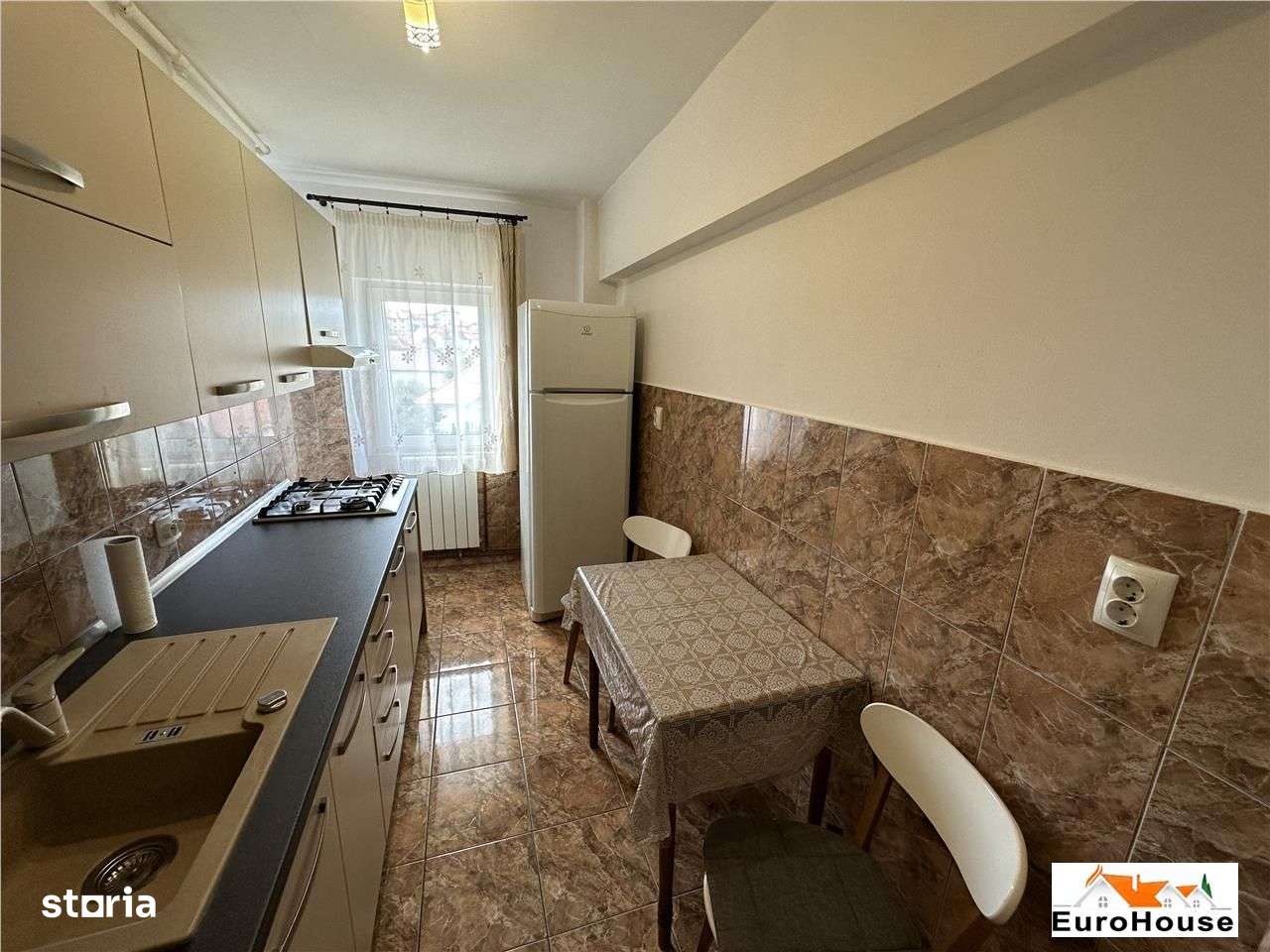 Apartament cu 2 camere de vanzare in Alba Iulia - Imagine principală: 4/7